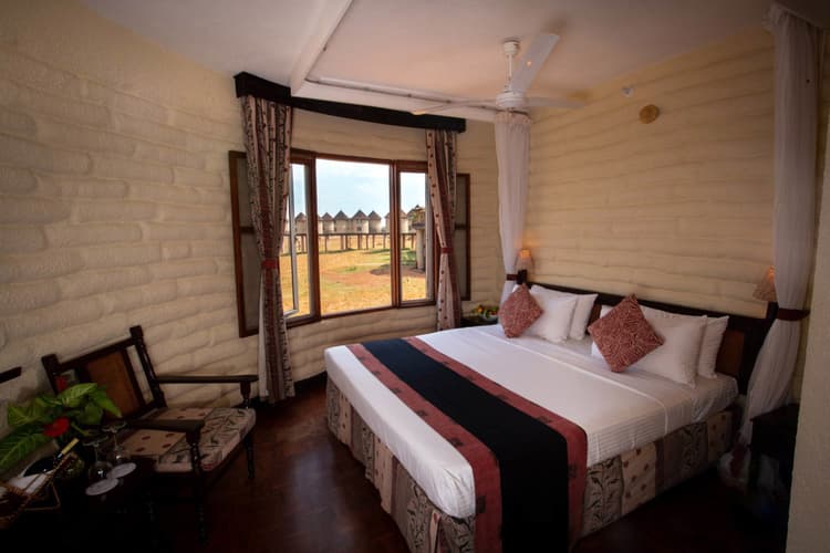 Overhead view of Salt Lick Safari Lodge
