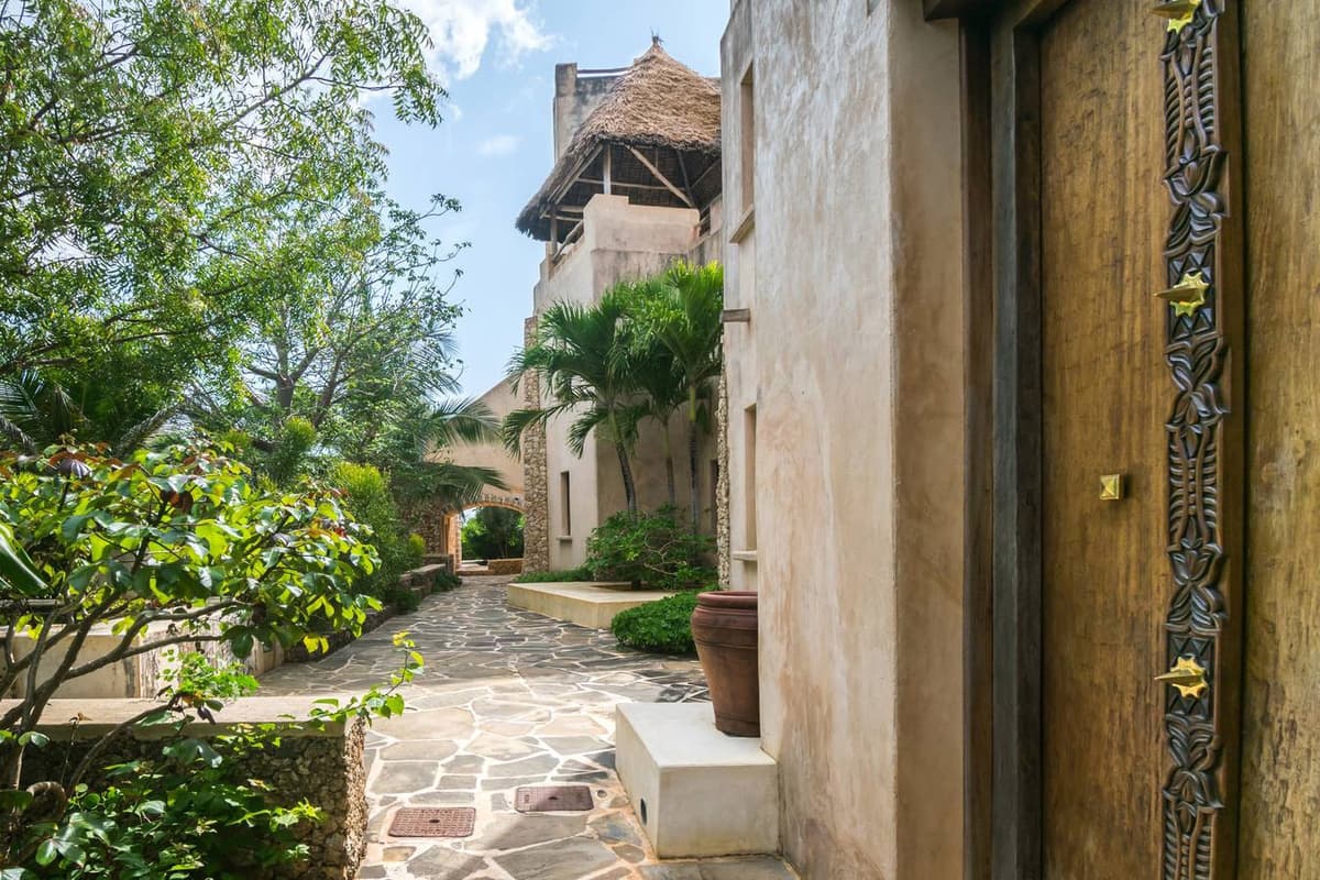 The Charming Lonno Lodge, Watamu